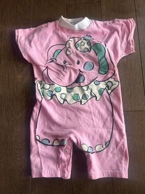 12 MONTH vintage Pink Elephant Graphic One-Piece Romper